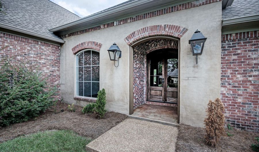 318 Turtle Holw, Brandon, MS 39047 - 4 Beds, 3 Bath