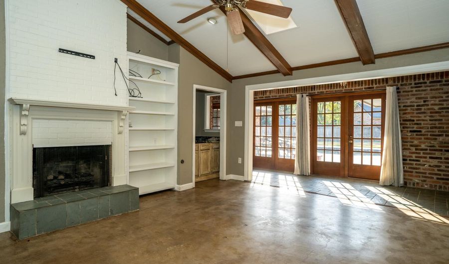 3736 Sessions Dr, Baton Rouge, LA 70816 - 4 Beds, 3 Bath