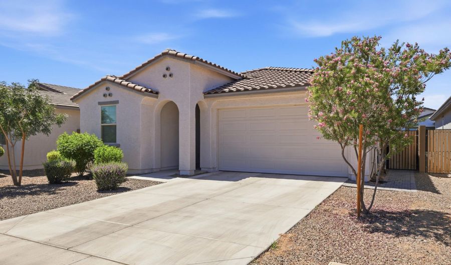 12554 W LEVI Dr, Avondale, AZ 85323 - 3 Beds, 2 Bath