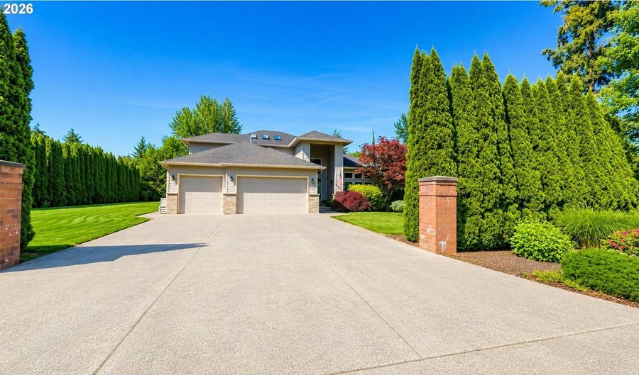 10206 NE 178TH Cir, Battle Ground, WA 98604 - 5 Beds, 5 Bath