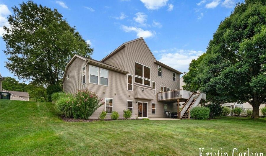 5644 Highbury Dr SE, Ada, MI 49301 - 4 Beds, 4 Bath