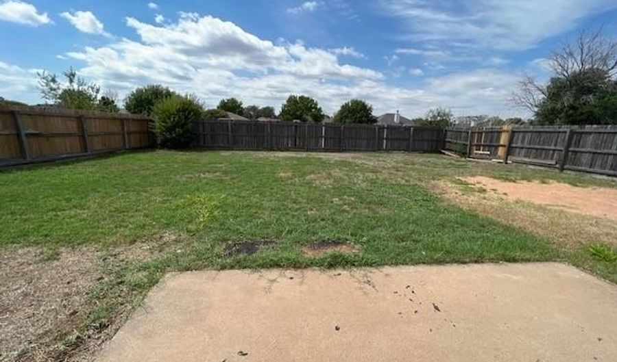 7602 Patricia Ln, Abilene, TX 79606 - 3 Beds, 2 Bath