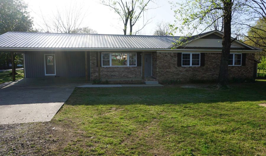 501 Forbes Dr, Bald Knob, AR 72010 - 3 Beds, 2 Bath