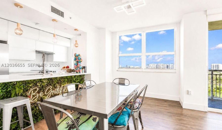 19501 W Country Club Dr 1903, Aventura, FL 33180 - 3 Beds, 2 Bath