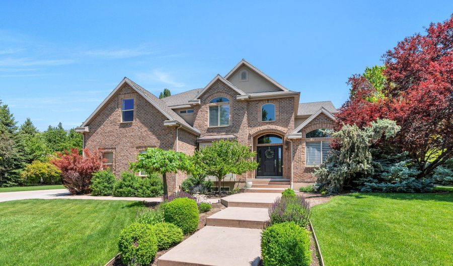 719 E HAMPTON Ct N, Alpine, UT 84004 - 5 Beds, 3 Bath