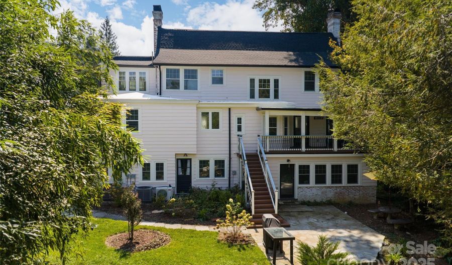 55 Edgemont Rd, Asheville, NC 28801 - 5 Beds, 6 Bath