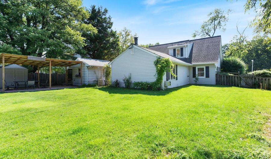 2914 STONYBROOK Dr, Bowie, MD 20715 - 4 Beds, 2 Bath