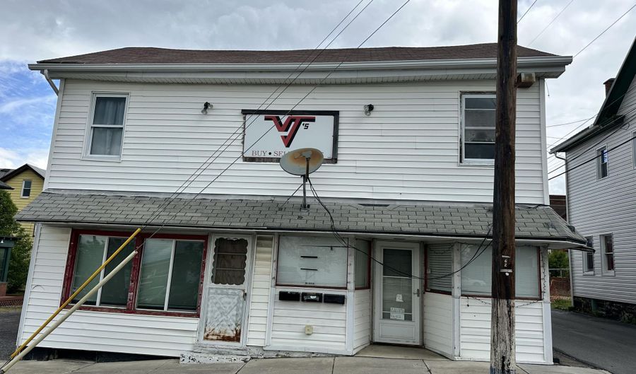 610 12th St, Altoona, PA 16602 - 0 Beds, 3 Bath