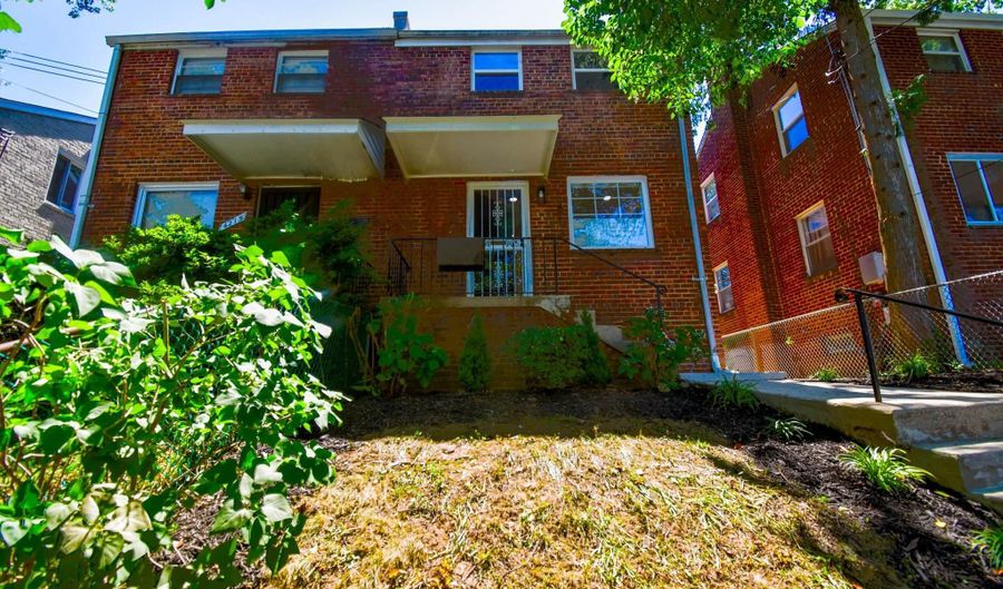 4213 GORMAN St SE, Washington, DC 20019 - 2 Beds, 1 Bath