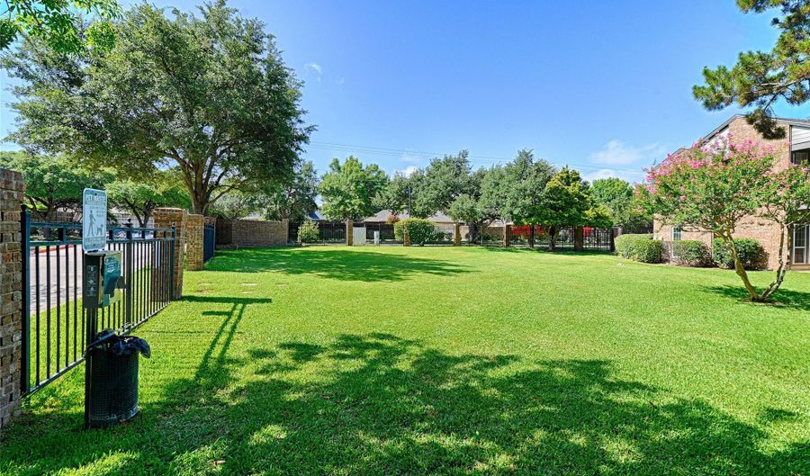 4067 Beltway Dr 122, Addison, TX 75001 - 2 Beds, 2 Bath