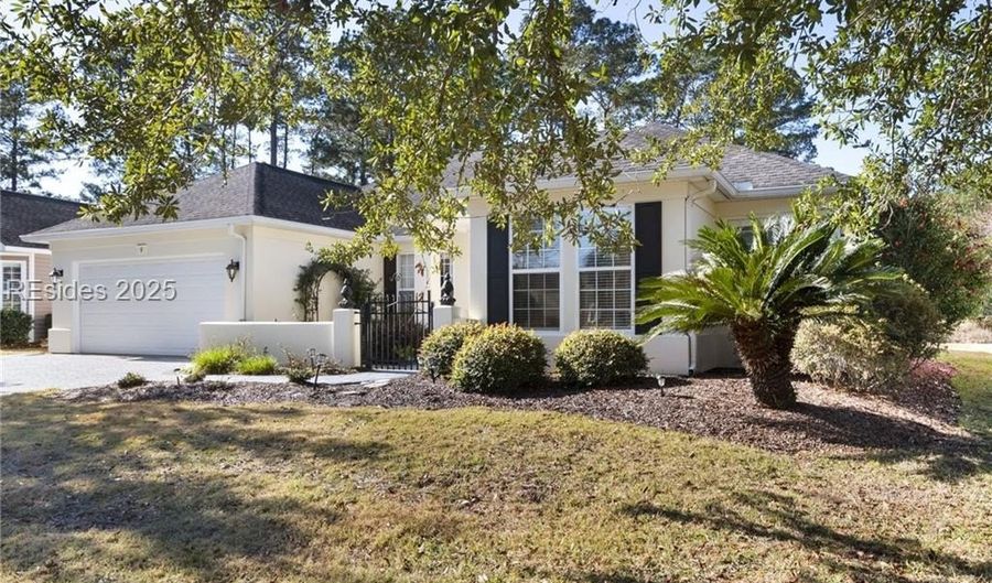 6 Plymouth Ln, Bluffton, SC 29909 - 3 Beds, 2 Bath