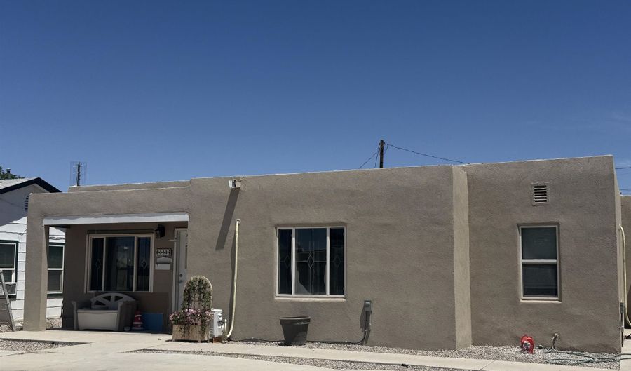 538 Linda Vista Dr, Alamogordo, NM 88310 - 3 Beds, 1 Bath