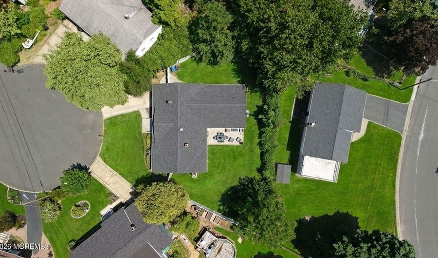 575 Garfield Ave, Belford, NJ 07718 - 3 Beds, 2 Bath