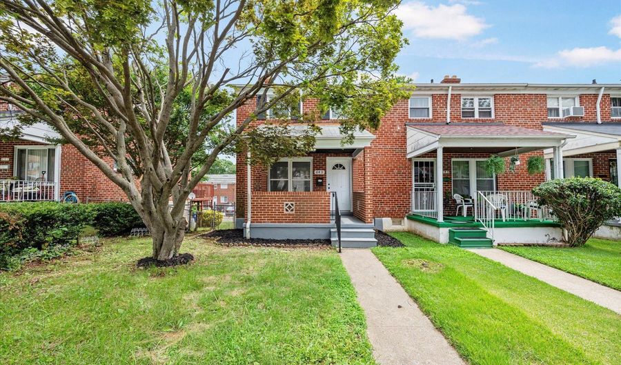 643 BRISBANE Rd, Baltimore, MD 21229 - 3 Beds, 2 Bath