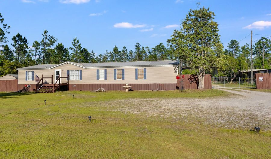 12540 Clear Creek Rd, Youngstown, FL 32466 - 4 Beds, 2 Bath