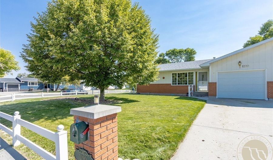 1218-1220 Galway Dr, Billings, MT 59105 - 5 Beds, 4 Bath