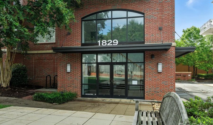 1829 Kenilworth Ave, Charlotte, NC 28203 - 1 Beds, 1 Bath