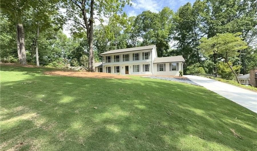 1892 Mercedes Ct NE, Atlanta, GA 30345 - 4 Beds, 4 Bath