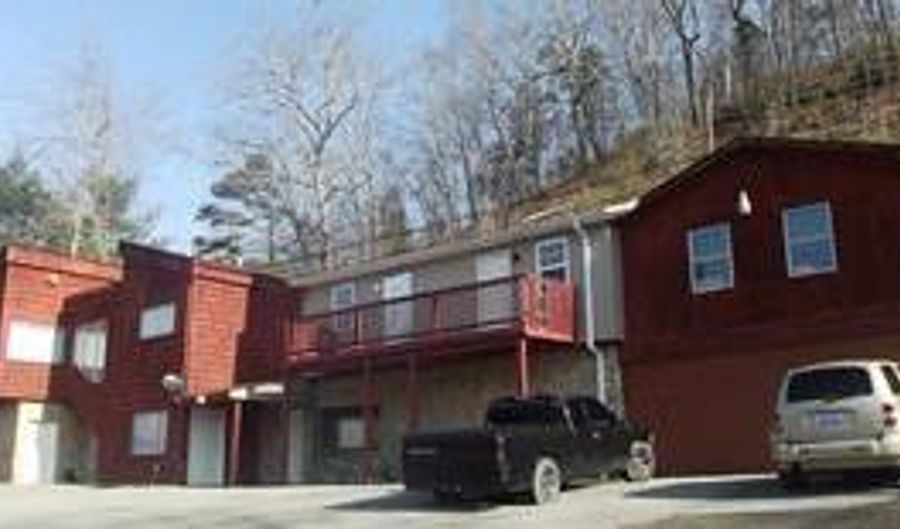 8476 S Ky Route 321, Hagerhill, KY 41222 - 7 Beds, 5 Bath