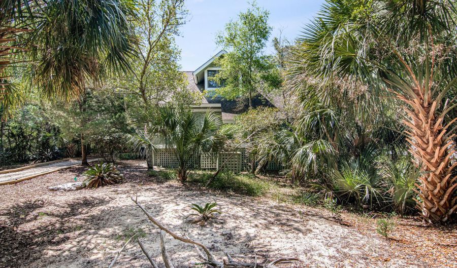 122 Edward Teach Wynd, Bald Head Island, NC 28461 - 3 Beds, 2 Bath