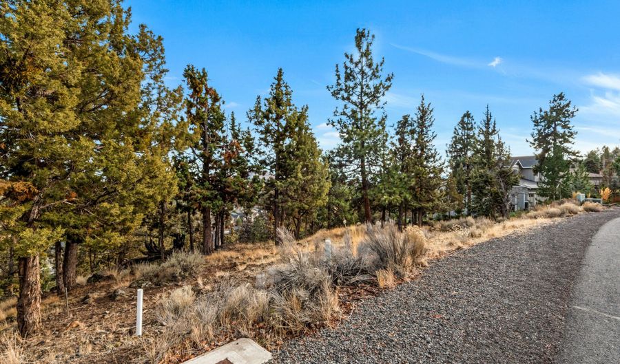 3335 NW Fairway Heights Dr, Bend, OR 97703 - 0 Beds, 0 Bath