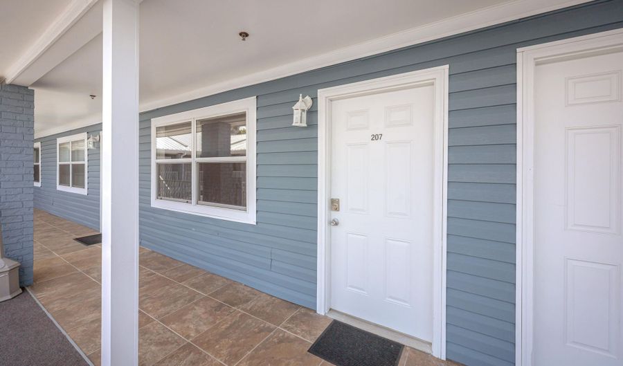 1282 Beach Blvd Lot 207, Biloxi, MS 39530 - 1 Beds, 1 Bath