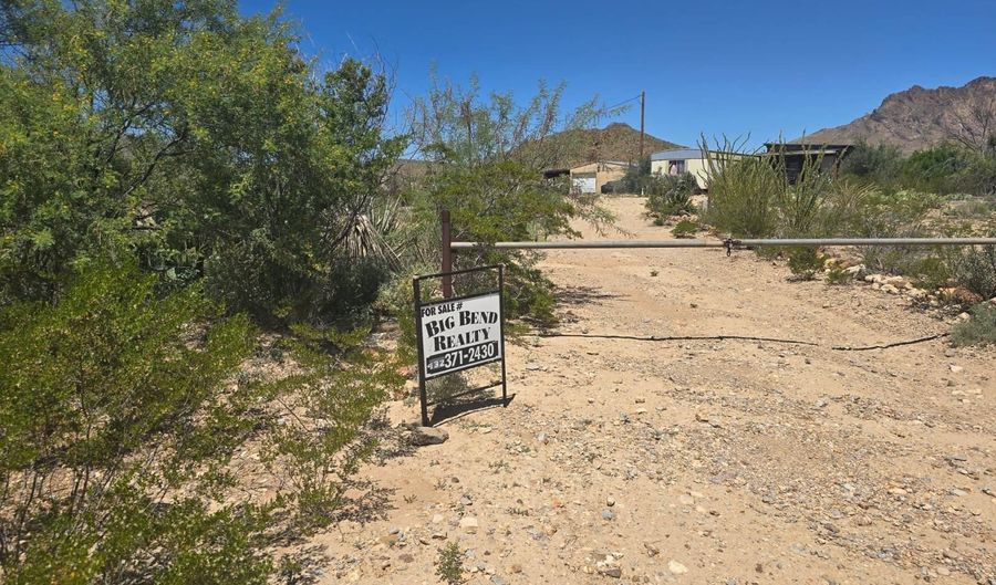14000 Terlingua Ranch Rd, Alpine, TX 79830 - 2 Beds, 2 Bath