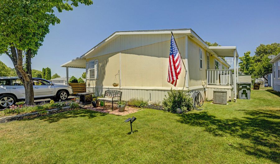 120 N 350 W 118, American Fork, UT 84003 - 3 Beds, 2 Bath