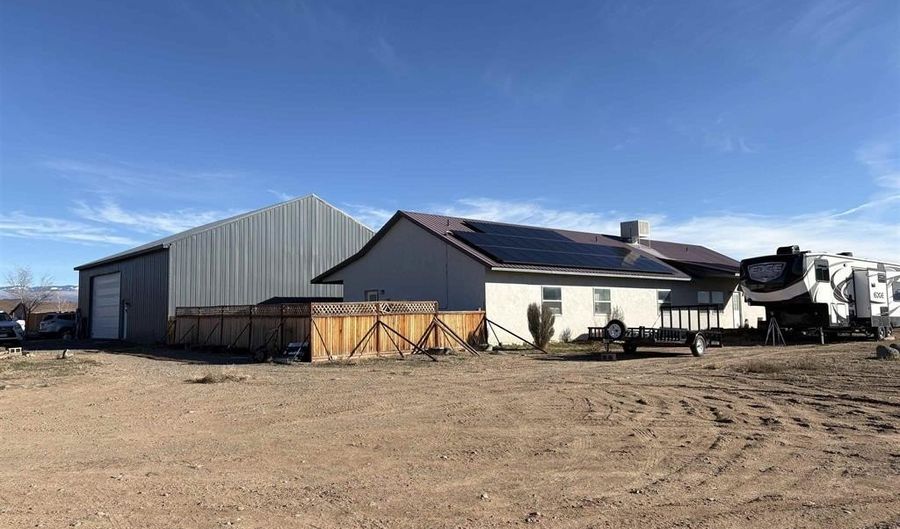 8350 2085 Rd, Austin, CO 81410 - 4 Beds, 3 Bath