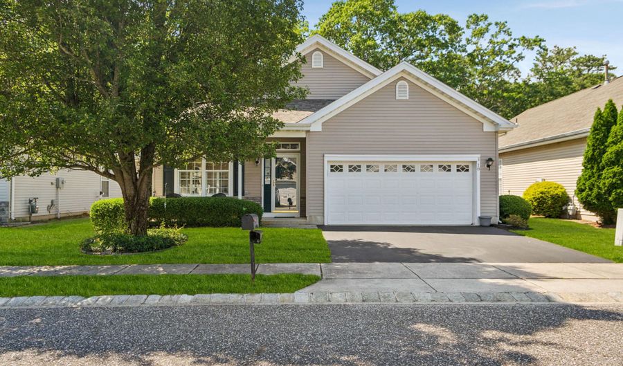18 Osprey Pl, Barnegat, NJ 08005 - 2 Beds, 2 Bath