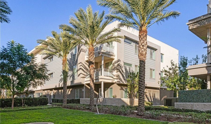 1891 S Un 99, Anaheim, CA 92805 - 2 Beds, 2 Bath