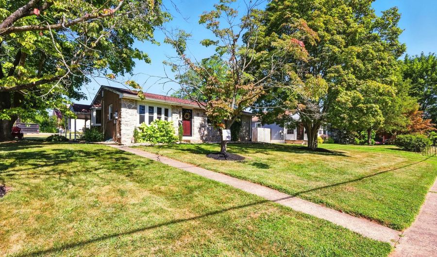 323 PIKELAND Ave, Spring City, PA 19475 - 3 Beds, 2 Bath