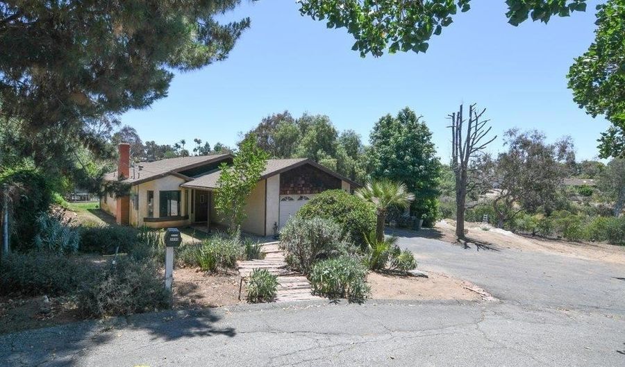 3096 Coral Tree Ln, Fallbrook, CA 92028 - 3 Beds, 2 Bath