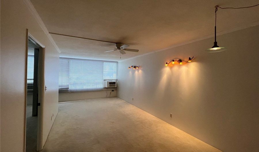 1122 Elm St 301, Honolulu, HI 96814 - 1 Beds, 1 Bath