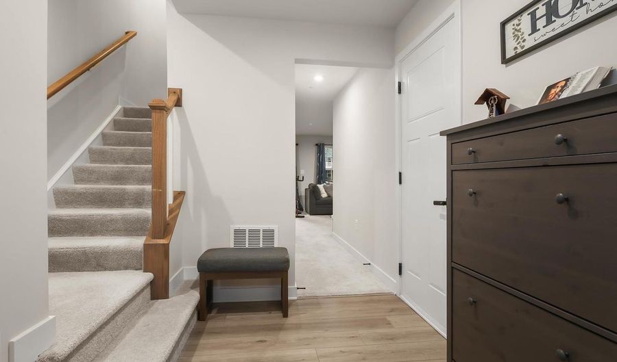 16202 BRIGHT STAR Way, Bowie, MD 20716 - 3 Beds, 4 Bath
