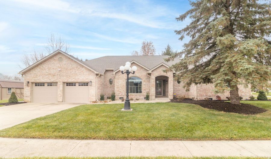 707 Fairington Way, Alexandria, IN 46001 - 3 Beds, 3 Bath