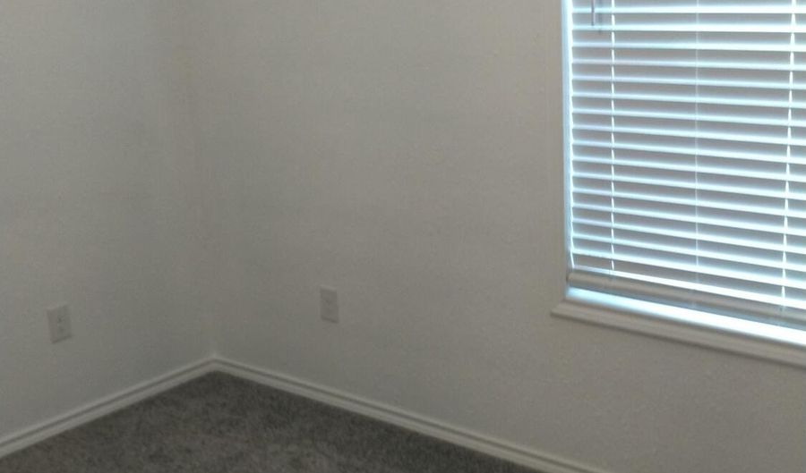 1103 A 14th St, Abernathy, TX 79311 - 2 Beds, 1 Bath