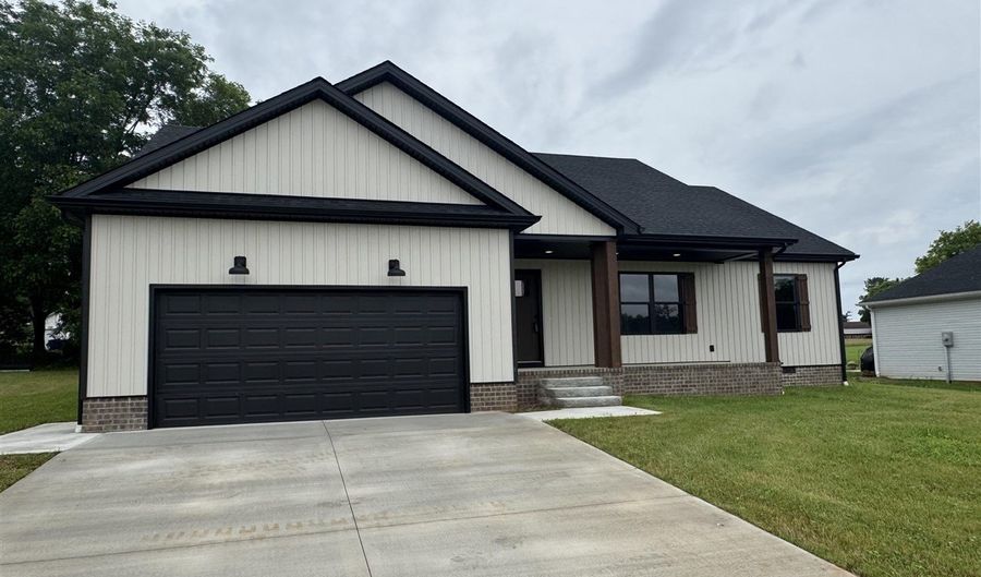 104 Skylar Dr, Auburn, KY 42206 - 3 Beds, 2 Bath