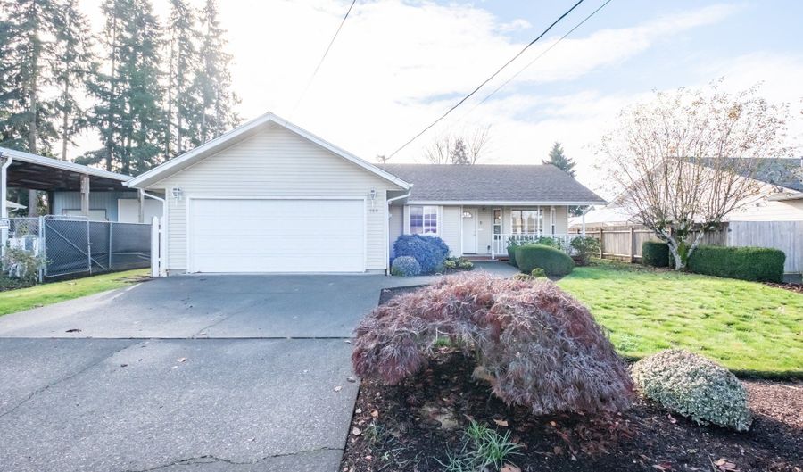 980 CLEVELAND St, Aumsville, OR 97325 - 3 Beds, 2 Bath