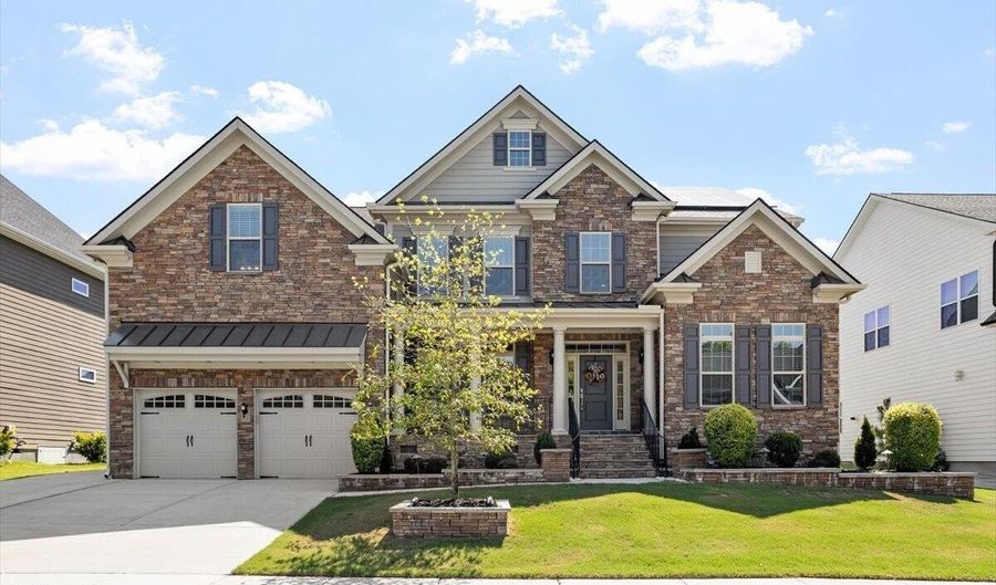207 Weddington Park Ln, Apex, NC 27523 - 5 Beds, 4 Bath