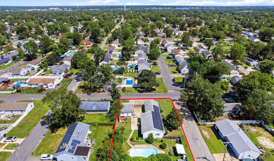 1108 Anchor Ave, Beachwood, NJ 08722 - 4 Beds, 2 Bath