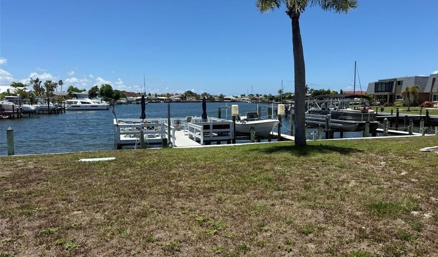 1000 APOLLO BEACH Blvd 204, Apollo Beach, FL 33572 - 2 Beds, 2 Bath