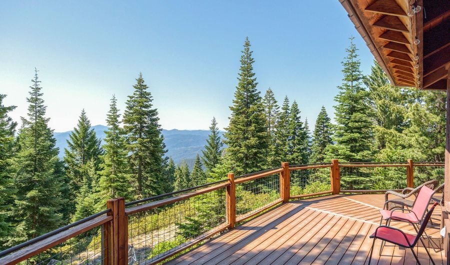 500 Mt Ashland Ski Rd, Ashland, OR 97520 - 3 Beds, 3 Bath