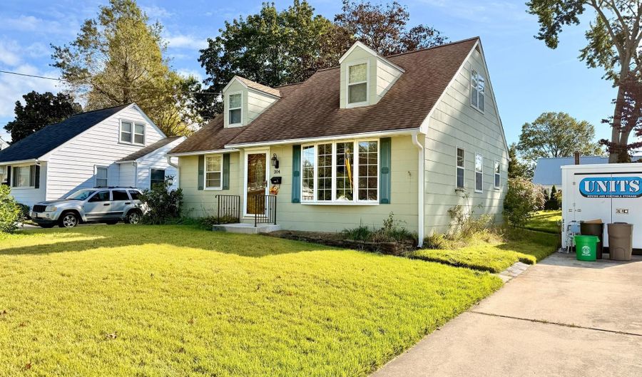204 ADAMS Ave, Barrington, NJ 08007 - 3 Beds, 1 Bath