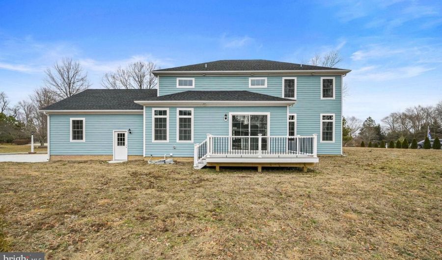 105 CORBINS CLOSE, Camden Wyoming, DE 19934 - 4 Beds, 5 Bath