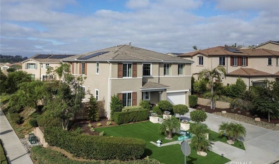 2031 Wagon Wheel Ct, Escondido, CA 92026 - 5 Beds, 4 Bath