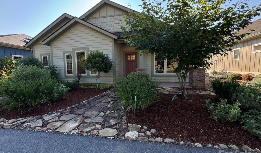 45 Verde Dr, Asheville, NC 28806 - 2 Beds, 2 Bath