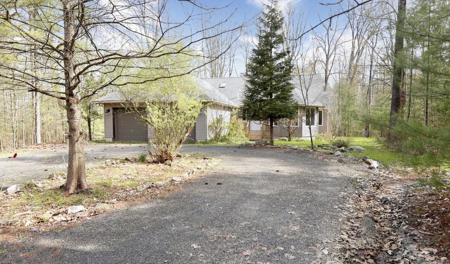 63 Lawrence Hill Rd, Accord, NY 12404 - 3 Beds, 2 Bath