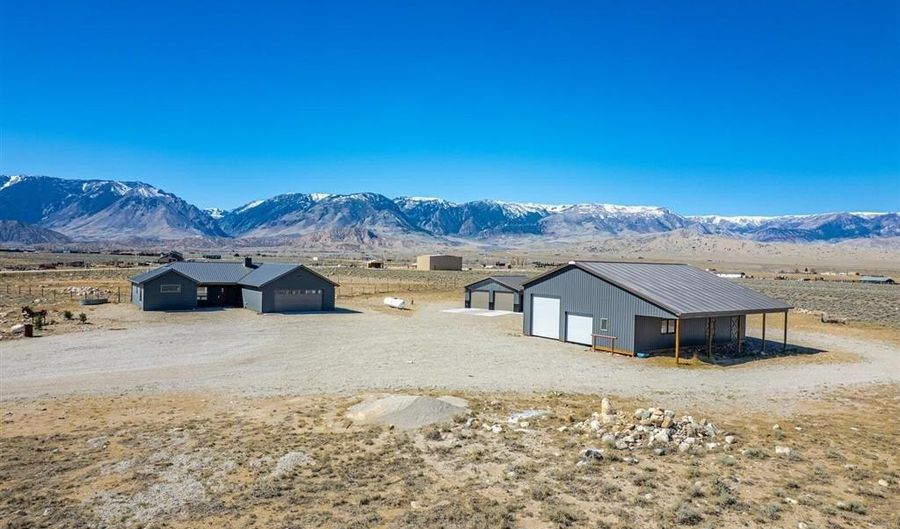 5 Cowboy Dr, Clark, WY 82435 - 2 Beds, 2 Bath