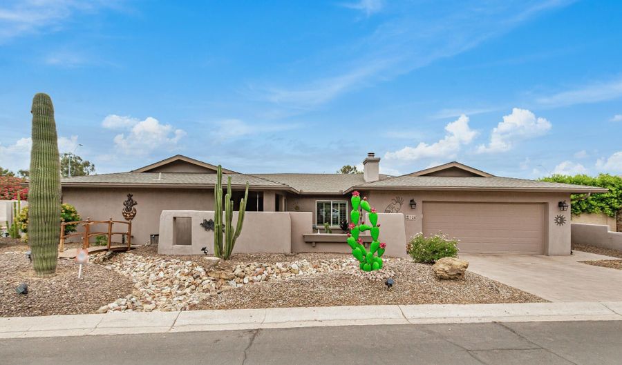 324 W WILLOW Ave, Phoenix, AZ 85029 - 4 Beds, 2 Bath